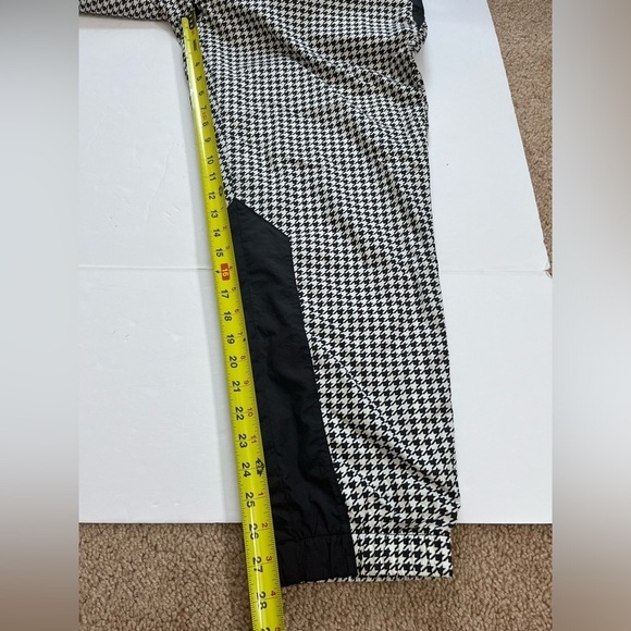 Urban Outfitters Parachute Track Pants Black and White Print Size Large - Picture 8 of 9